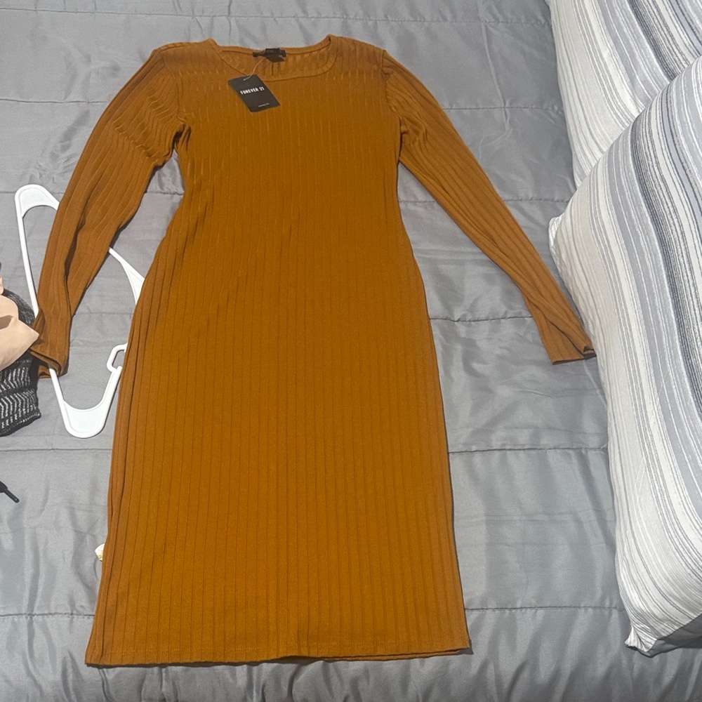Forever 21 Long Sleeve Dress